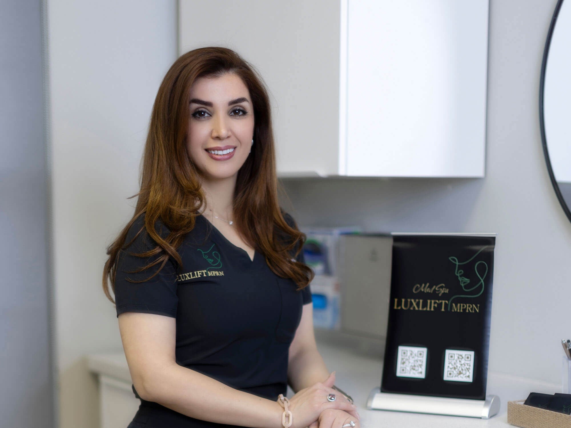 Mina Pakravan, RN, Owner of LuxLift MPRN